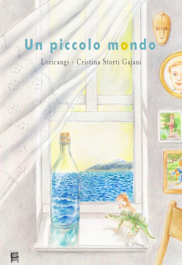A window facing the sea, a curtain moved by the wind and a mysterious bottle. This is the cover of the book entitled 'Un piccolo mondo' - "A Litle World"